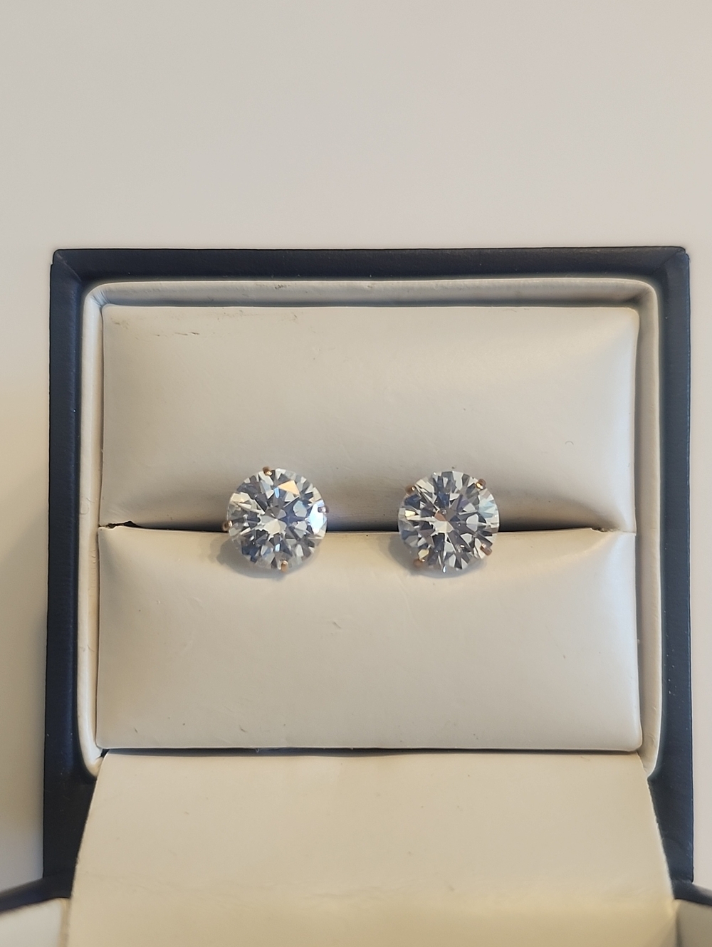 10K Solid Yellow Gold Stud Earrings